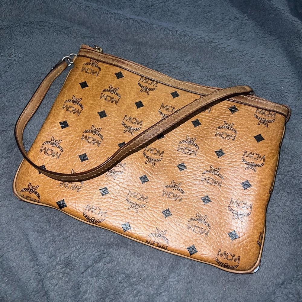 Mcm Pouch